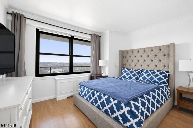 Carlton Towers - Residential