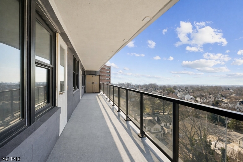 Carlton Towers - Residential