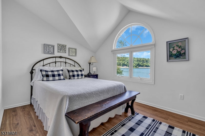 Green Pond - Residential