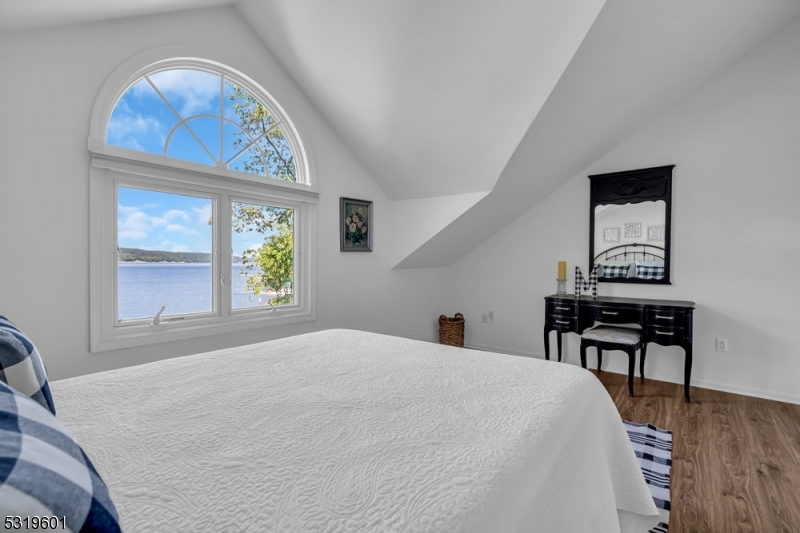 Green Pond - Residential