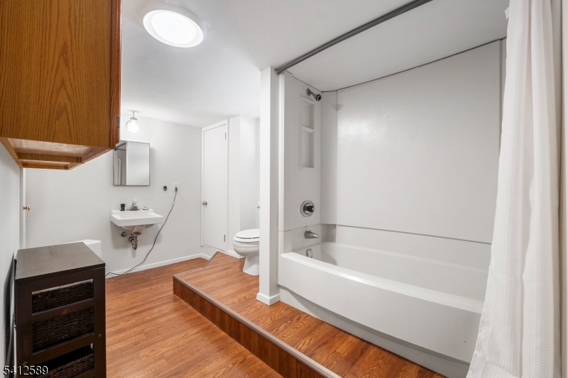 Shongum Lake - Residential