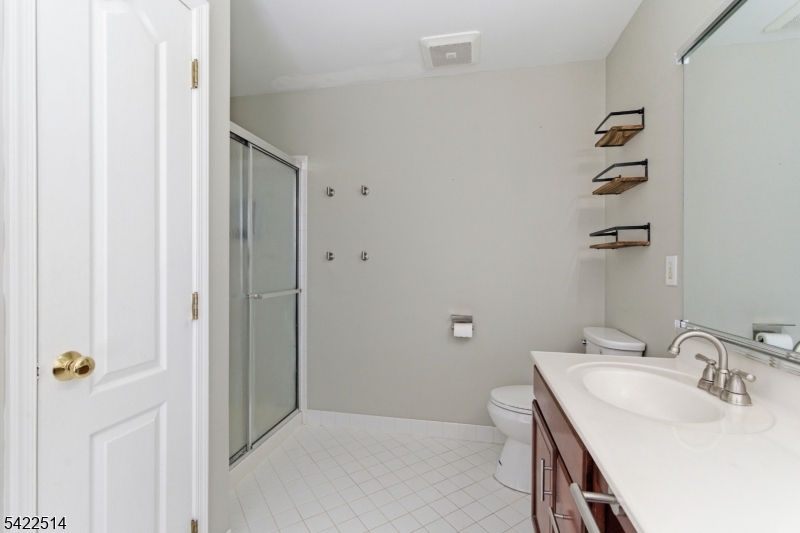 Greenwich Chase - Residential