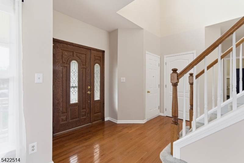 Greenwich Chase - Residential