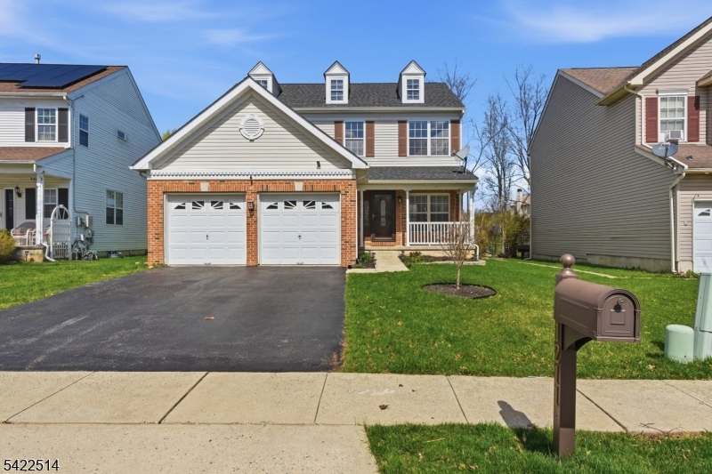 Greenwich Chase - Residential