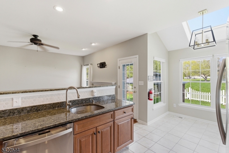 Greenwich Chase - Residential