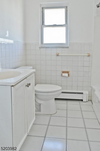 Manor - Residential Lease