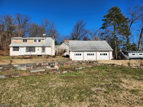 116 Johnston Dr Watchung Boro NJ 07069