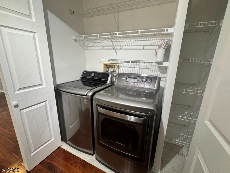 Rose Arbor - Residential