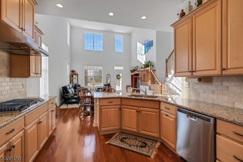 Regency at Flanders - Residential