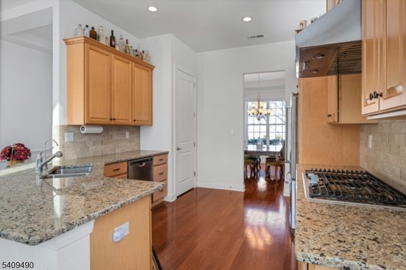 Regency at Flanders - Residential