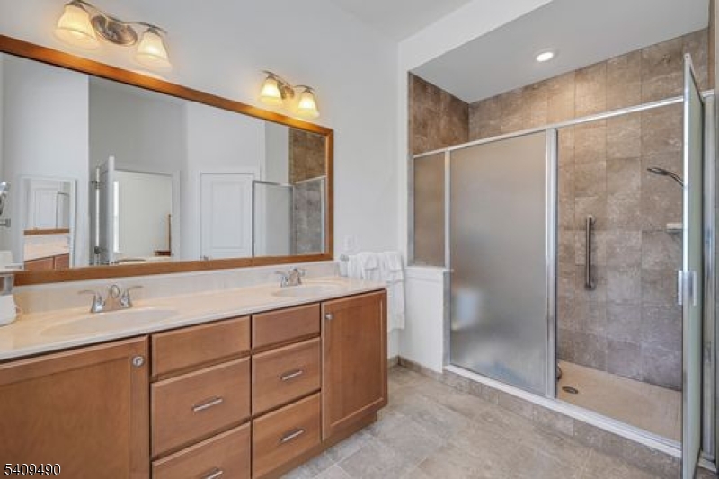 Regency at Flanders - Residential