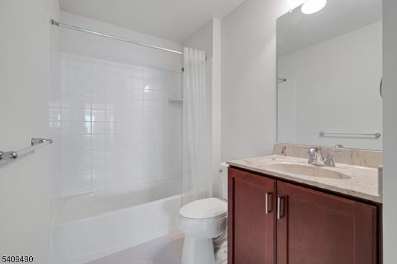 Regency at Flanders - Residential