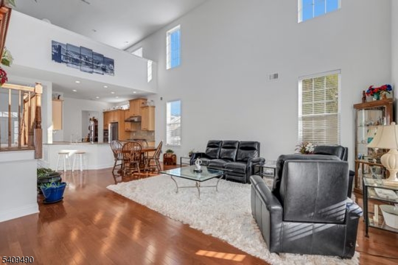 Regency at Flanders - Residential