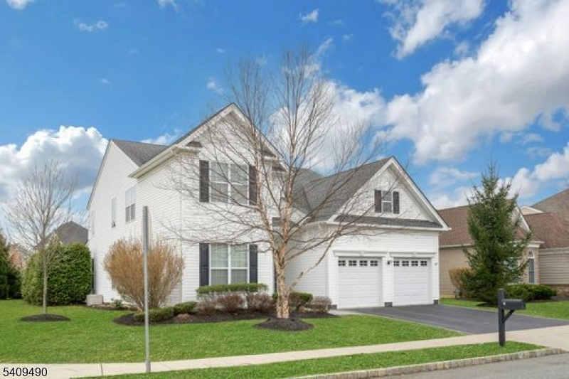 Regency at Flanders - Residential