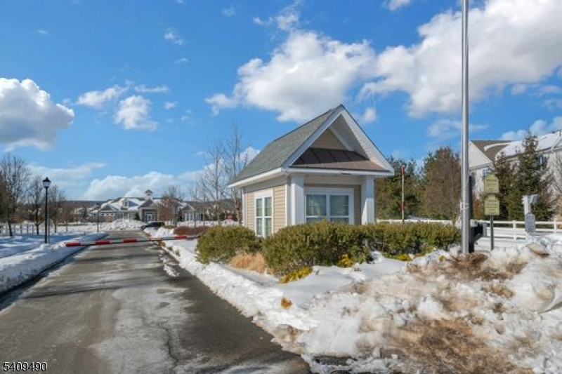 Regency at Flanders - Residential