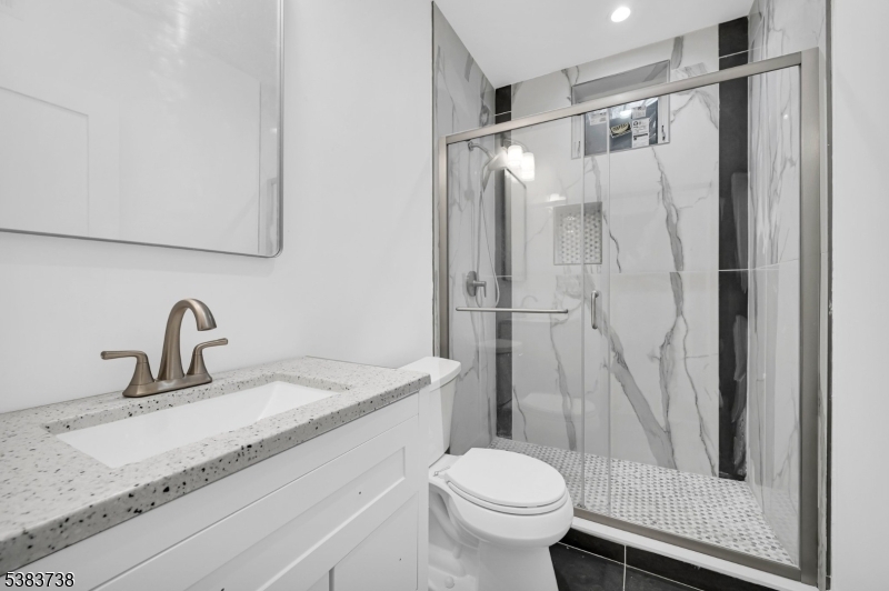 Riker Hill - Residential