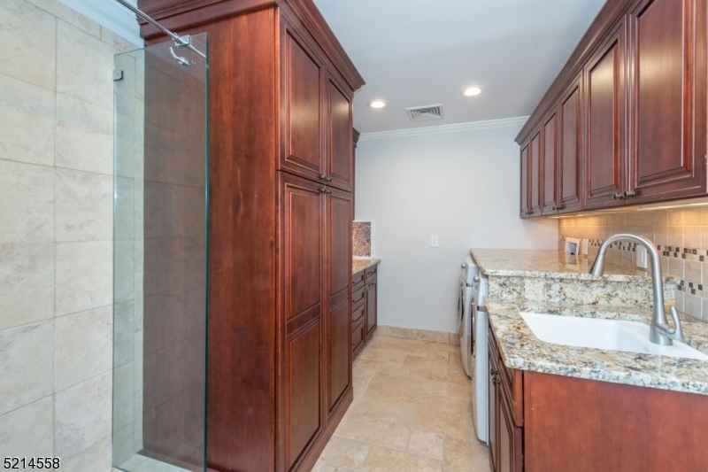 Brooklake - Residential