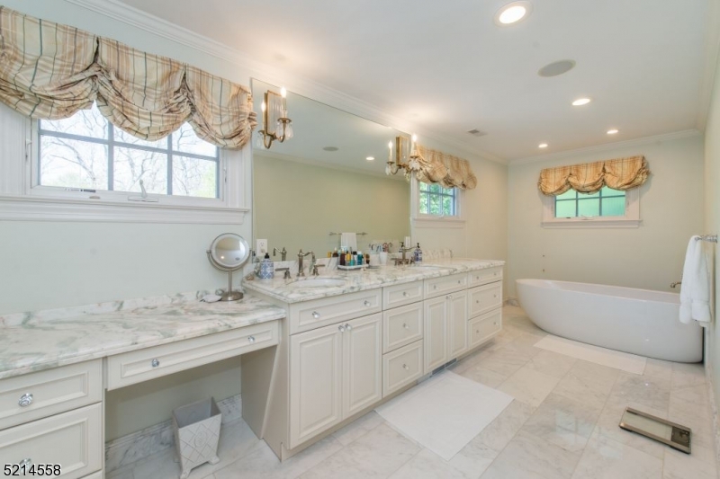 Brooklake - Residential