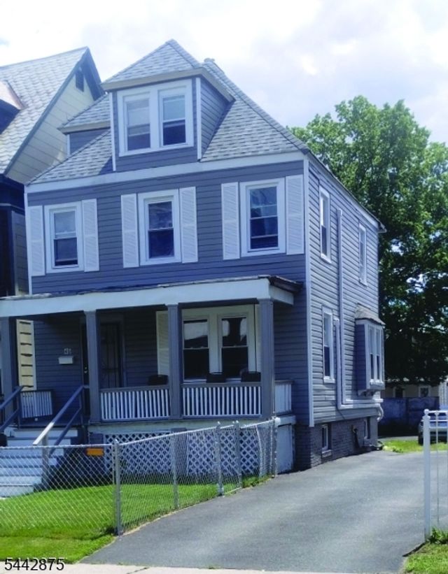 46 Sanford St