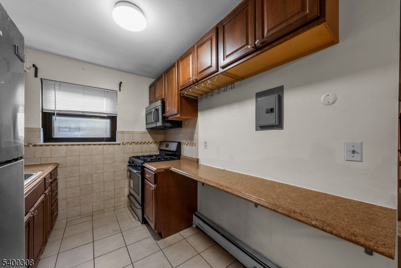 Regency Village - Residential