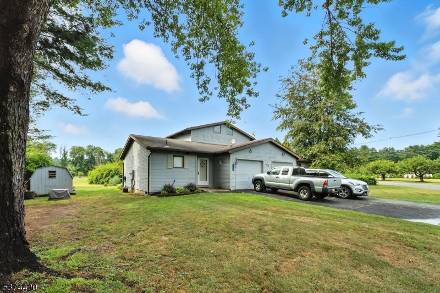 Well Kept 1/2 Duplex 2 Bedroom 2 Bathroom In Desirable High Point Country Club!!! Open Floor Plan, High Ceilings, Attached Garage & Much More!!!! Huge Deck Overlooking Golf Course! Buy For Vacation Home, Investment or Year Around Living! Must See! ... Low Taxes!!! Buy as Vacation Home, Investment or Fulltime Living