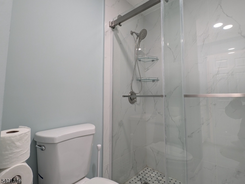 Woods Edge - Residential Lease