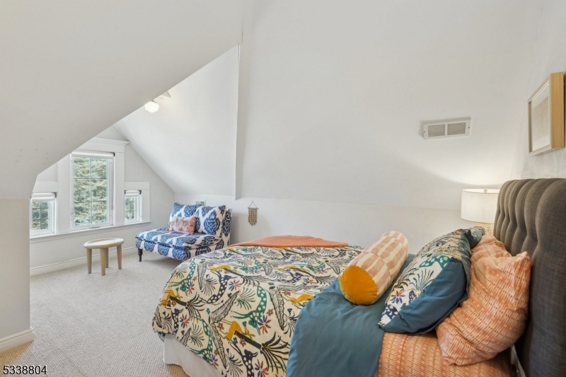 Upper Montclair - Residential