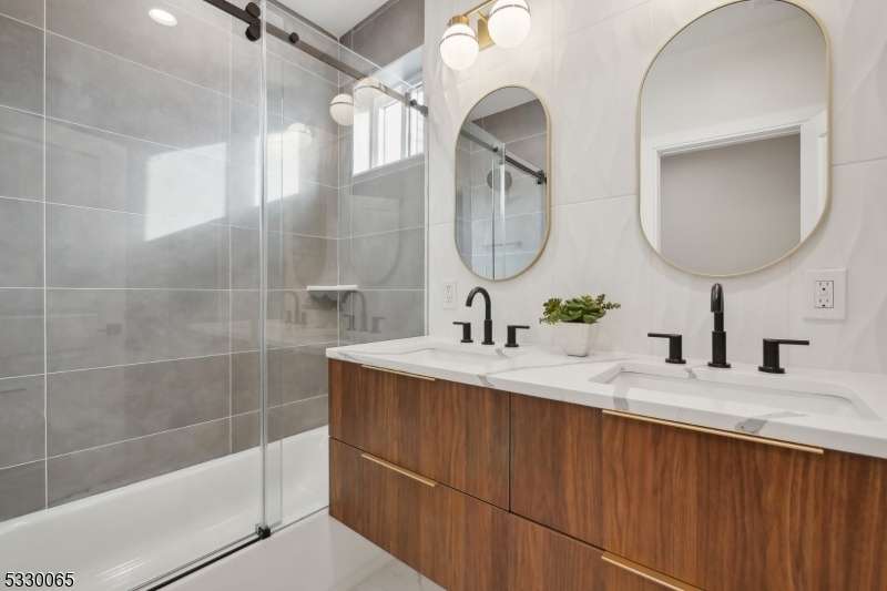 South Mountain - Residential