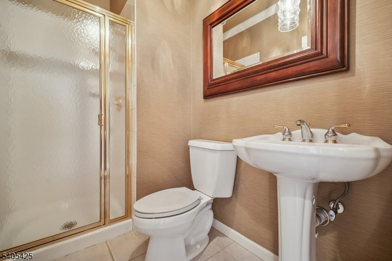 Beacon Crest - Residential