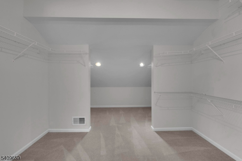 Country Oaks - Residential