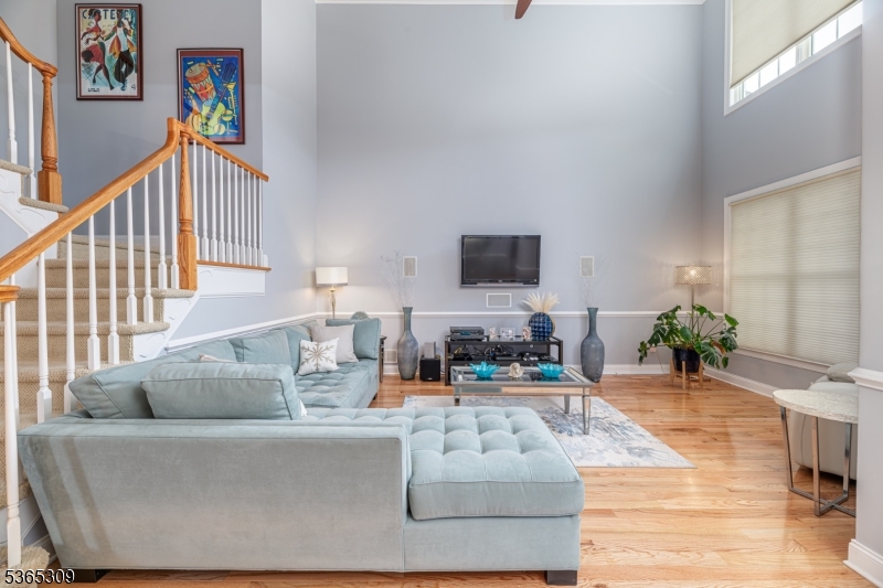 BRIAR CREST - Residential