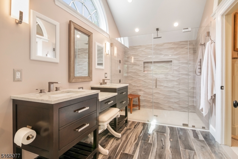 Old Short HIlls - Residential