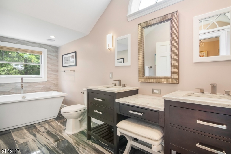 Old Short HIlls - Residential