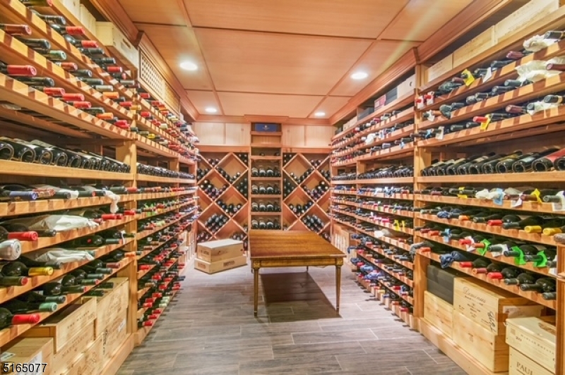 Old Short HIlls - Residential