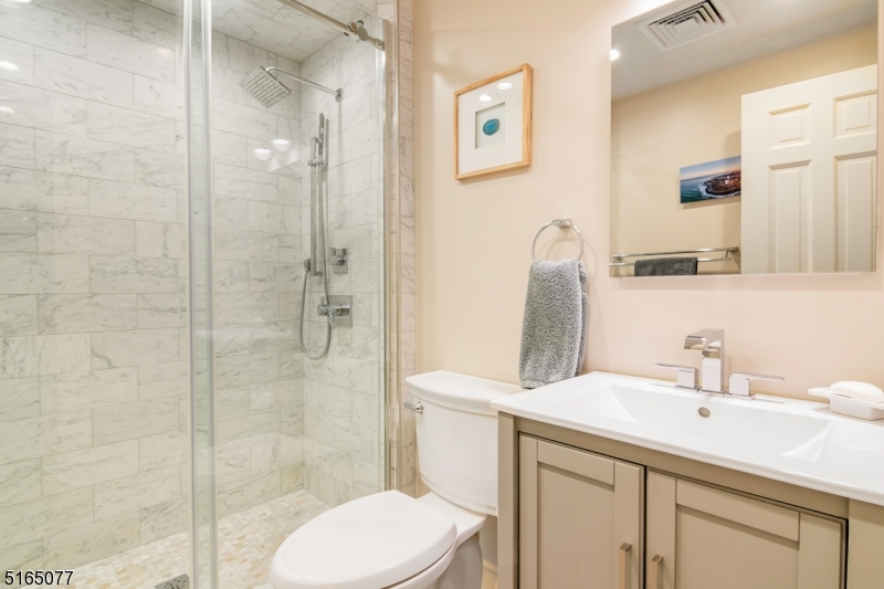 Old Short HIlls - Residential