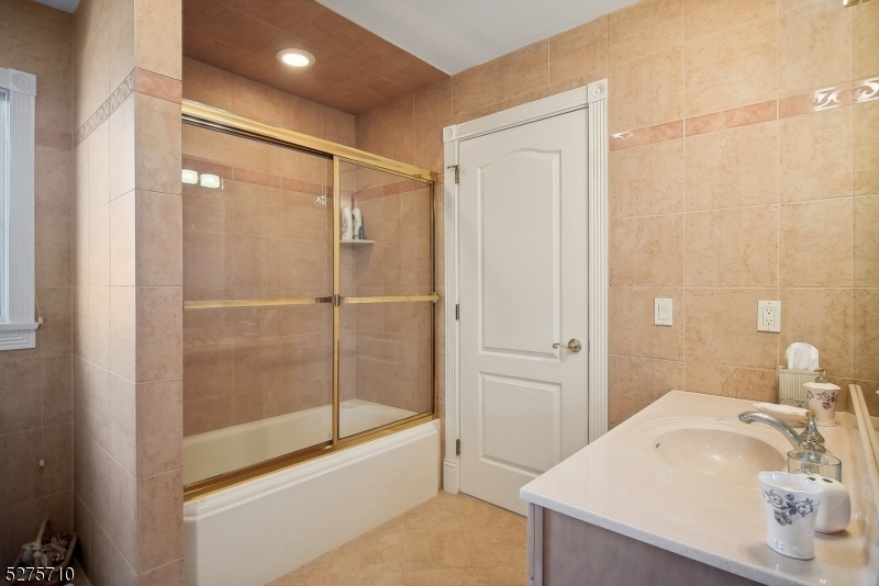 Hunters Ridge - Residential