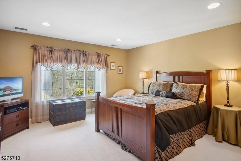 Hunters Ridge - Residential