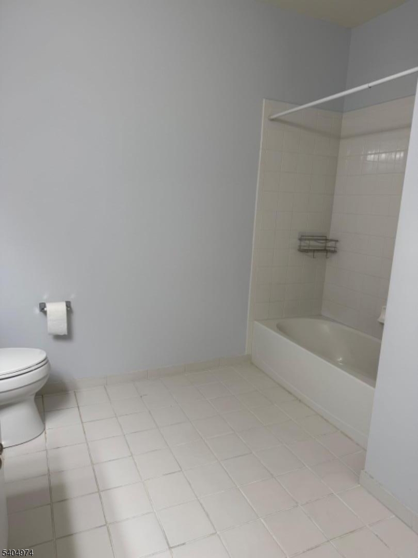 Winthrop Royal Club - Residential