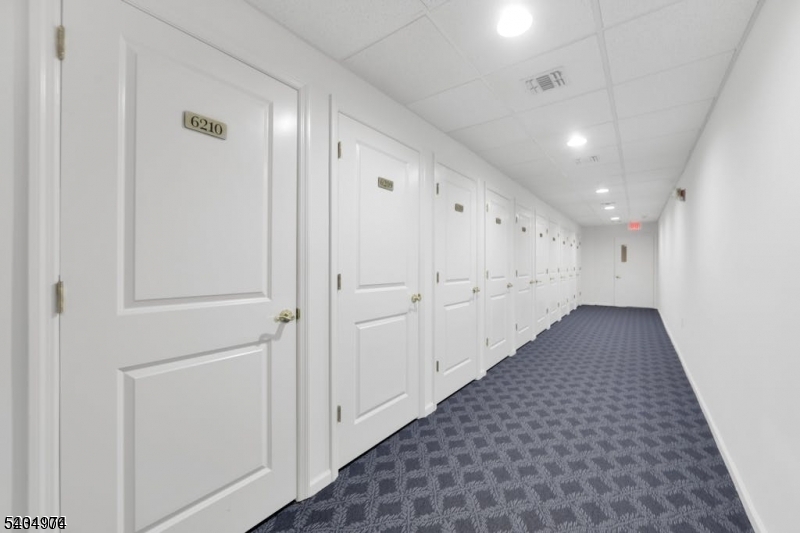 Winthrop Royal Club - Residential