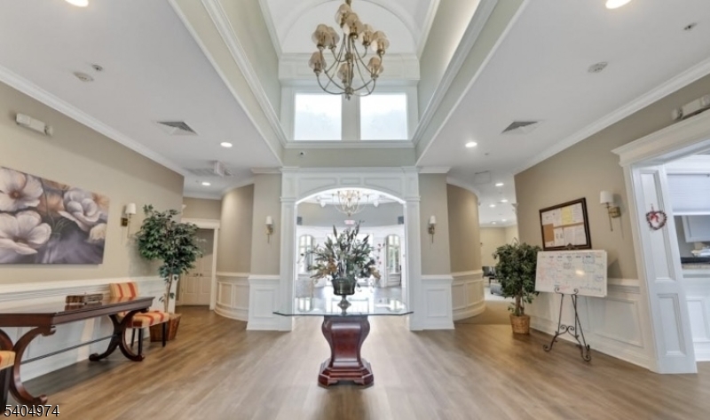 Winthrop Royal Club - Residential