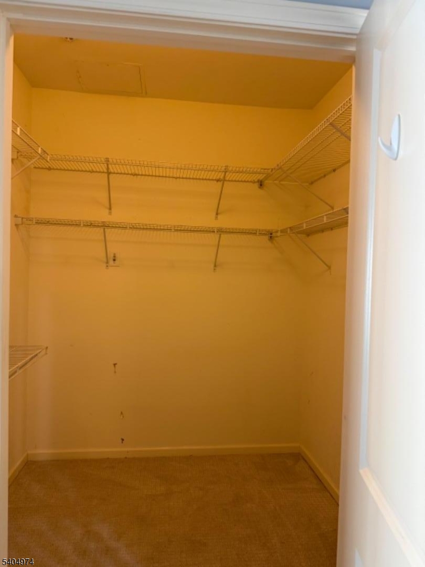 Winthrop Royal Club - Residential