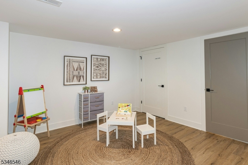 Parkwood Section - Residential