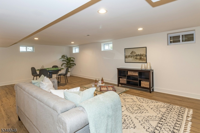 Parkwood Section - Residential