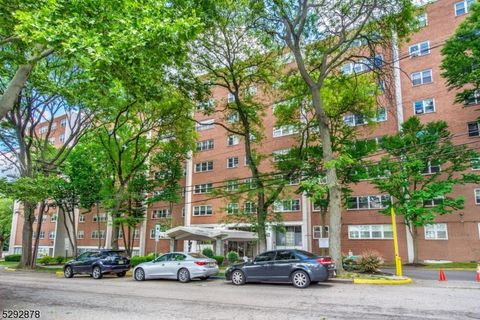 39 E 39Th St Unit 3 I, Paterson City, NJ 07514 - MLS#: 3906414