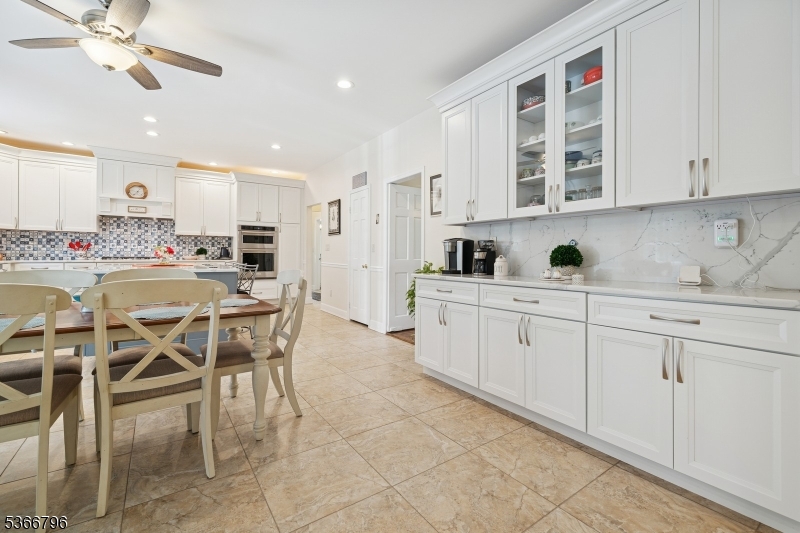 Paramount Estates - Residential