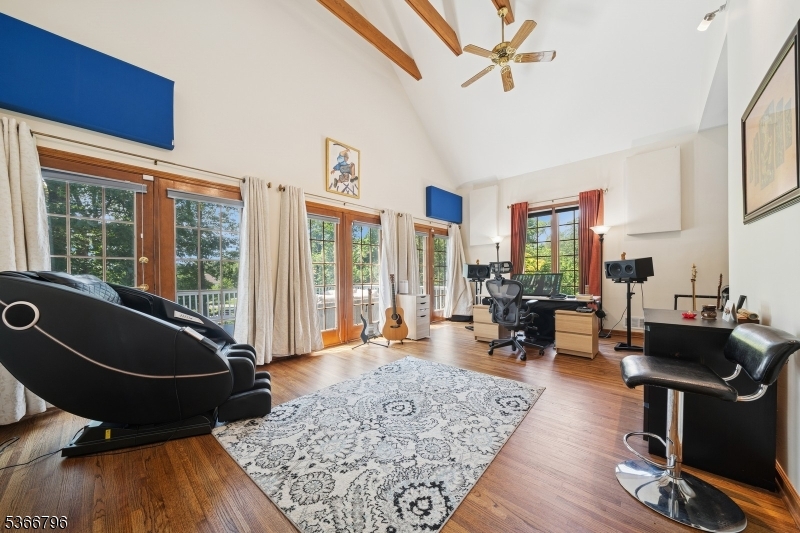 Paramount Estates - Residential