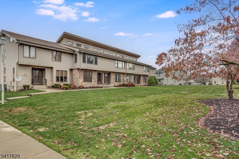 Rolling Hills - Residential