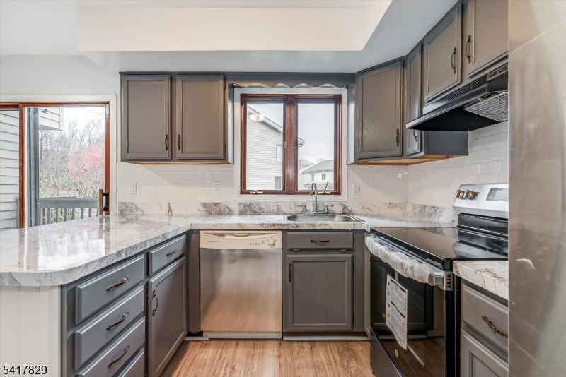 Rolling Hills - Residential