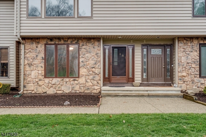 Rolling Hills - Residential