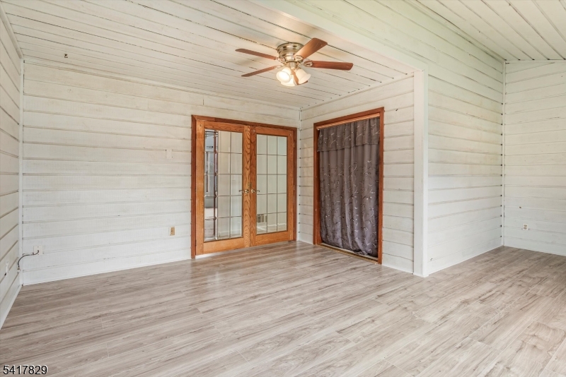 Rolling Hills - Residential